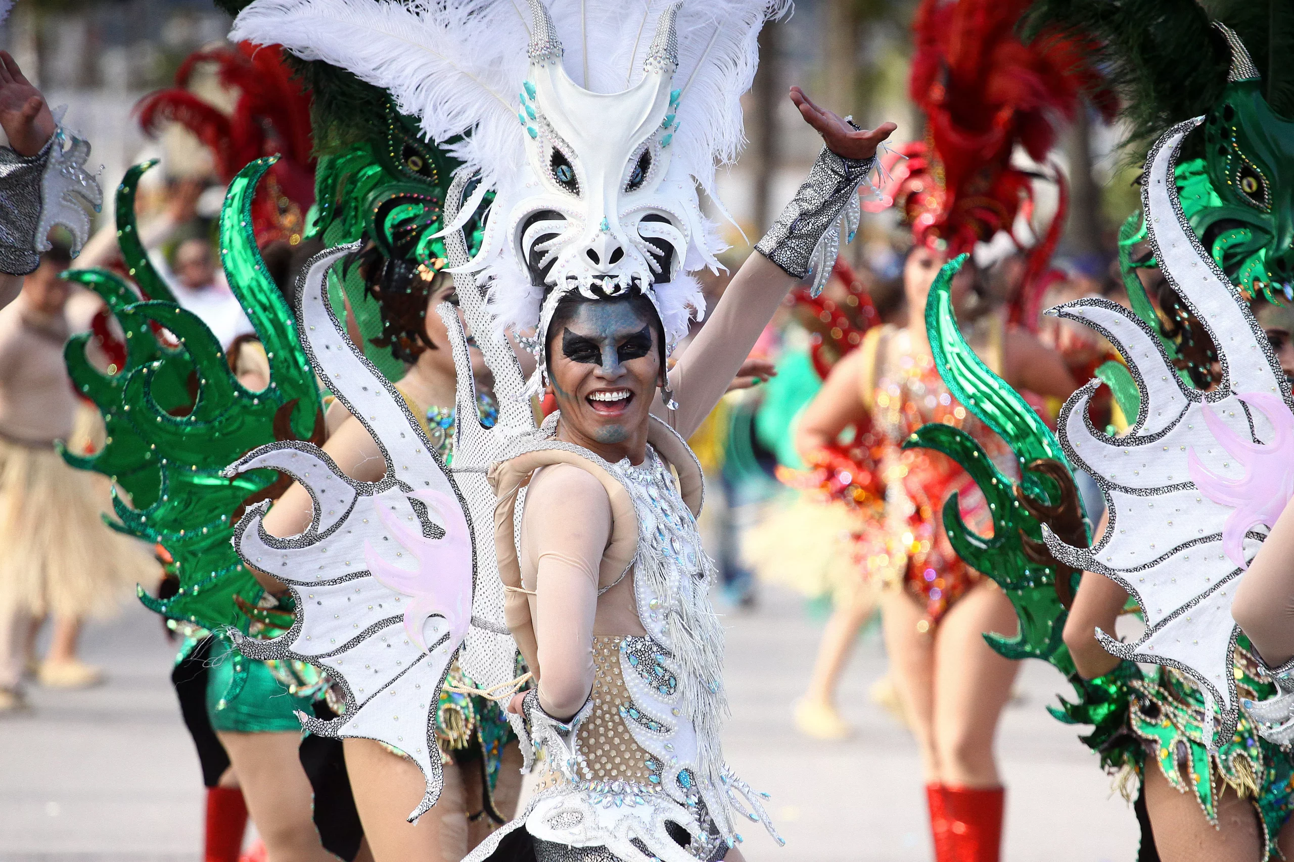 Carnaval de Ensenada espera una derrama de 70 mdp